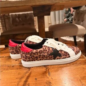 Leopard Print Women's Sneakers with Red Accents